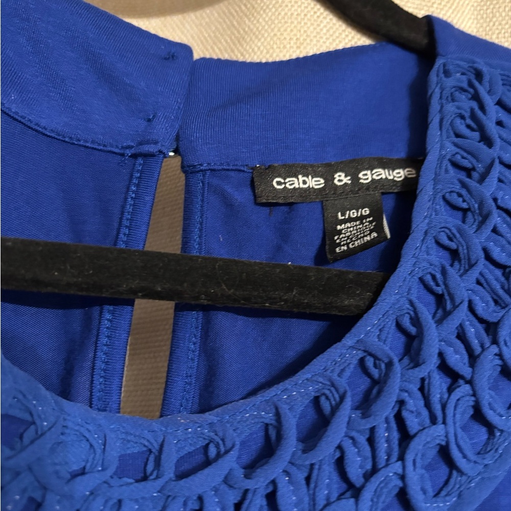 Cable & Gauge Royal Blue Sleeveless Blouse - Picture 2 of 3